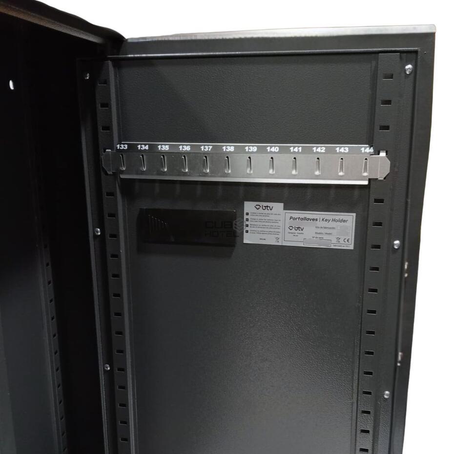 Chaveiro Cofre Eletrónico com Código 144 Chaves