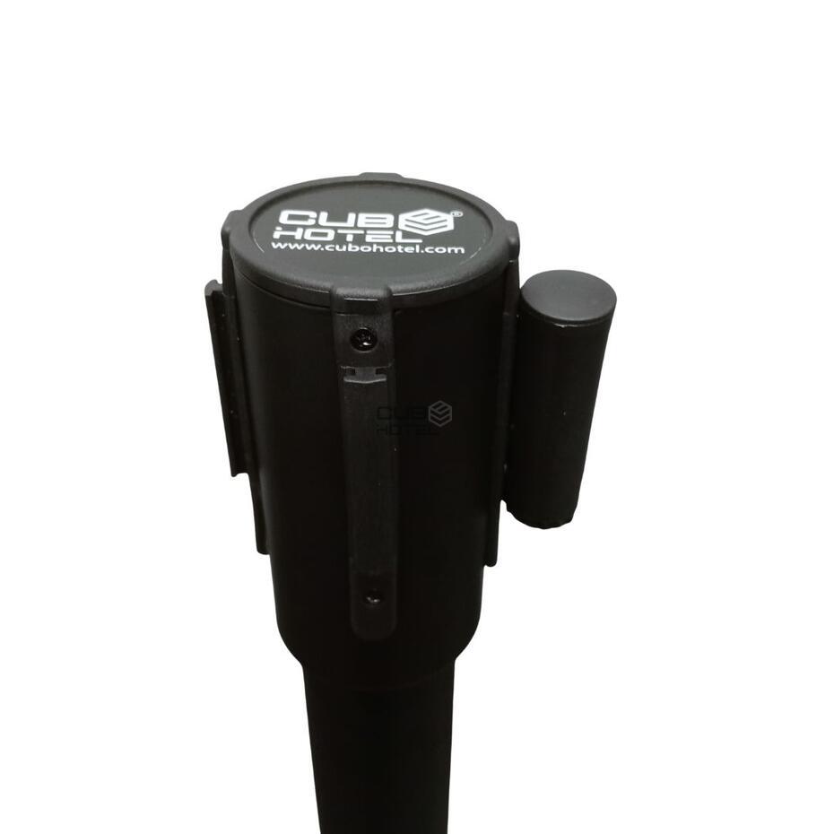 Poste Gestor de Filas Preto com Fita Preta