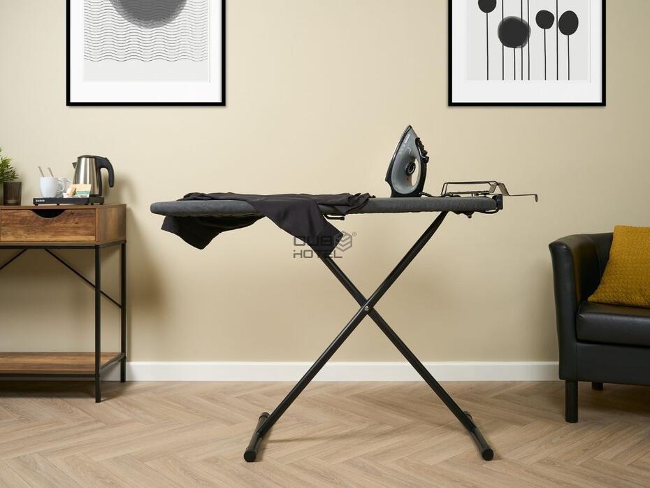 Kit Tábua Engomar + Ferro com Vapor 1600W + Suporte