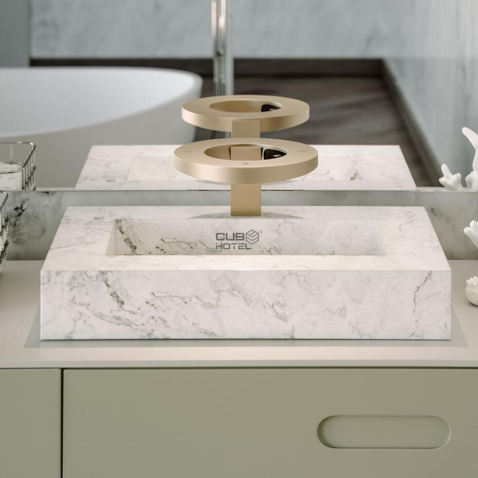 Concept3 Set Hands-free Soap Dish and Faucet