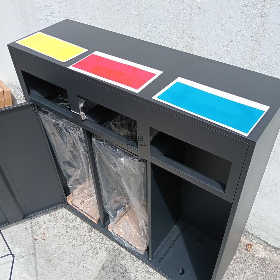 Ecopunto 180L Exterior para Espacios Públicos con 3 Separadores