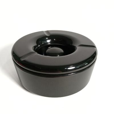 Cinzeiro Melanina Preto